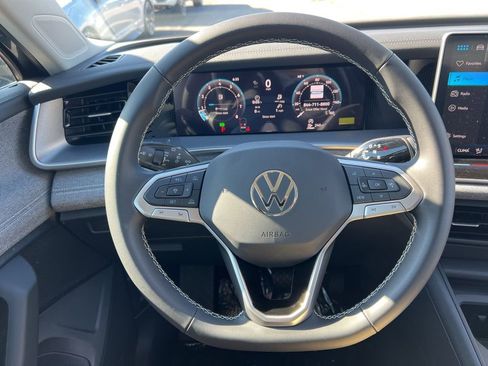 New 2026 Volkswagen Tiguan S image 15