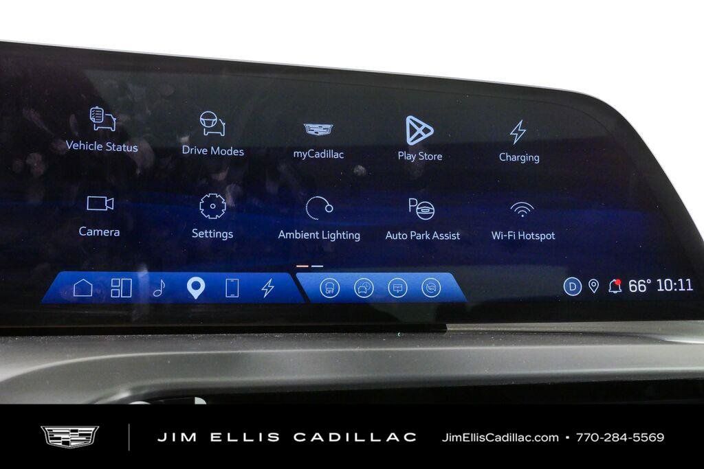 Certified 2026 Cadillac Vistiq Luxury w/ LPO, Floor Liner Package AWD/4WD image 14