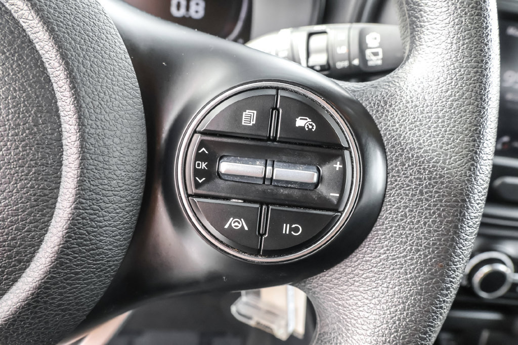Used 2024 Kia Soul LX w/ Option Group 015 FWD image 21