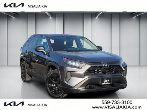 Used 2022 Toyota RAV4 LE w/ Carpet Mat Package (TMS) FWD image 1