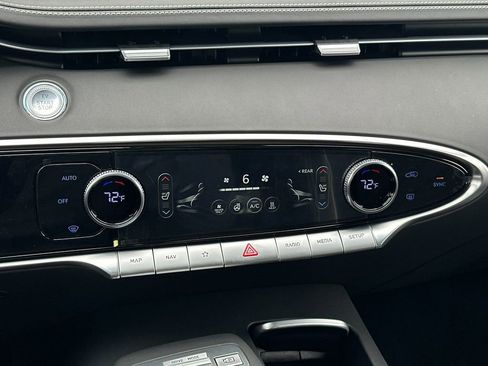 New 2025 Genesis Electrified GV70 Advanced w/ Prestige Package image 21