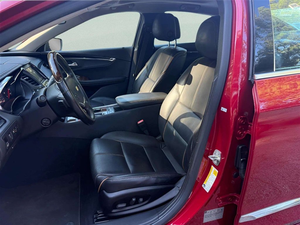 Used 2014 Chevrolet Impala LTZ FWD image 19
