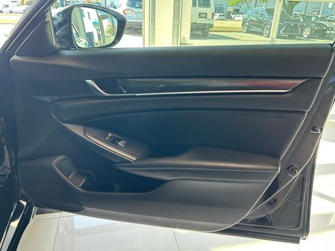 Used 2022 Honda Accord Sport image 25