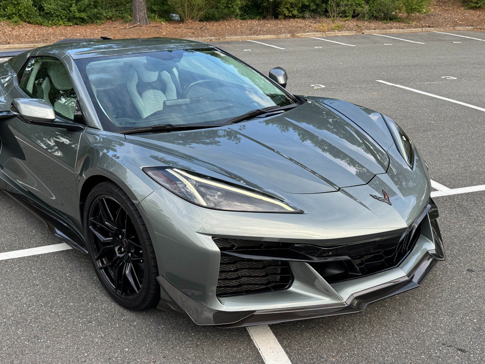 Used 2023 Chevrolet Corvette Z06 RWD image 17