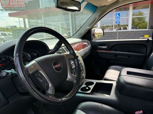 Used 2012 GMC Yukon SLT AWD/4WD image 12