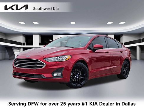 Used 2020 Ford Fusion SE w/ Equipment Group 151A image 1