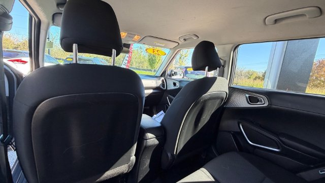 Certified 2023 Kia Soul LX FWD image 20