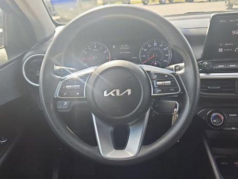 Used 2023 Kia Forte LXS w/ LXS Technology Package image 15