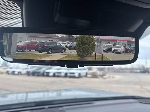 Used 2025 Toyota Tundra Platinum image 29