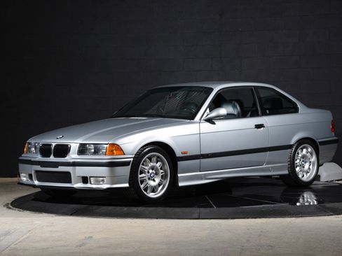 Used 1998 BMW M3 Coupe image 9