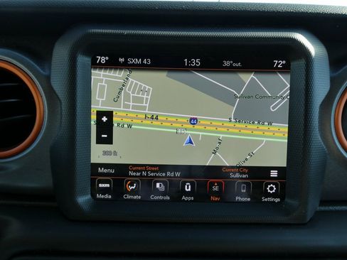 Used 2023 Jeep Gladiator Mojave image 26