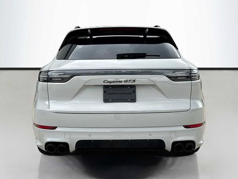 Used 2023 Porsche Cayenne GTS AWD/4WD image 4