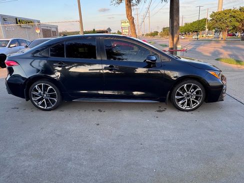 Used 2022 Toyota Corolla SE FWD image 5