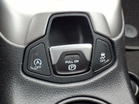 Used 2021 Jeep Compass Latitude AWD/4WD image 18