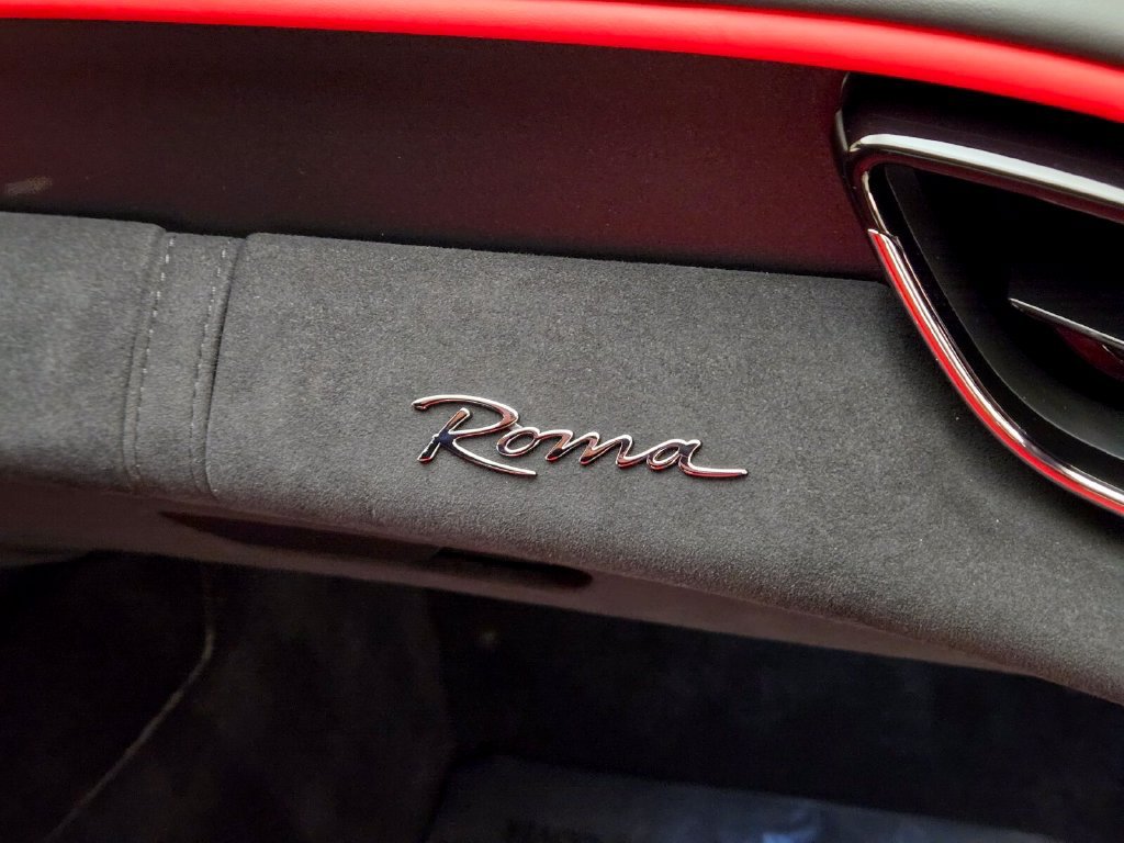 Used 2024 Ferrari Roma RWD image 27