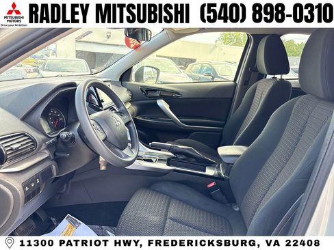 Used 2022 Mitsubishi Eclipse Cross ES AWD/4WD image 3