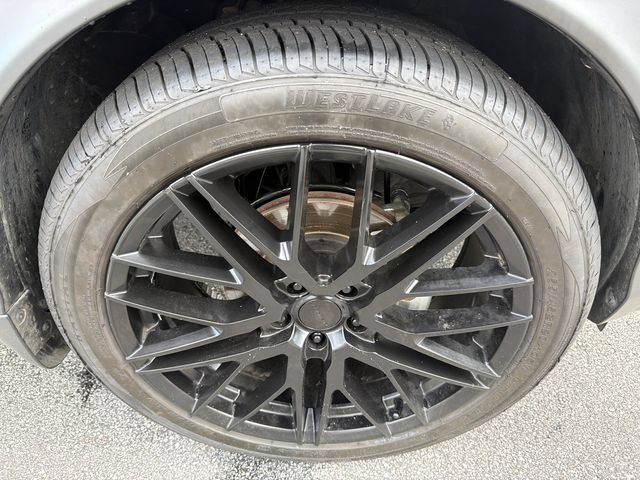 Used 2022 Nissan Rogue Sport SL w/ Premium Package FWD image 12