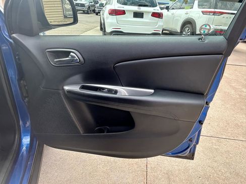 Used 2015 Dodge Journey FWD image 14