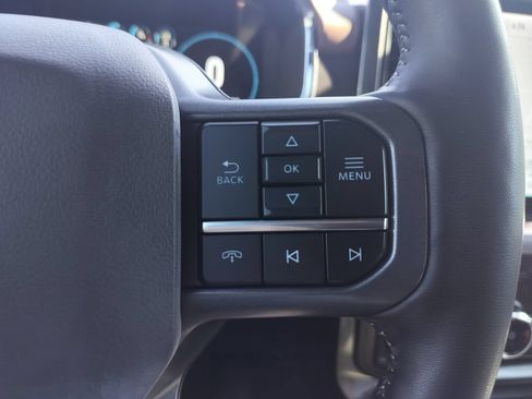 Used 2023 Ford F150 Lariat AWD/4WD image 12