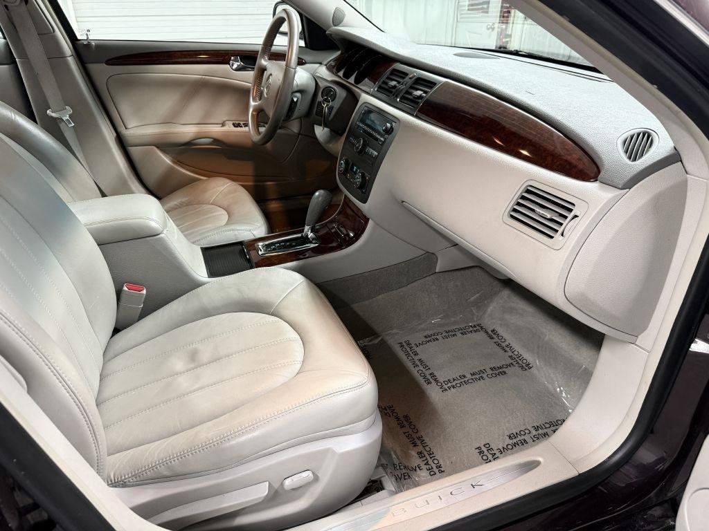 Used 2008 Buick Lucerne CXL FWD image 24