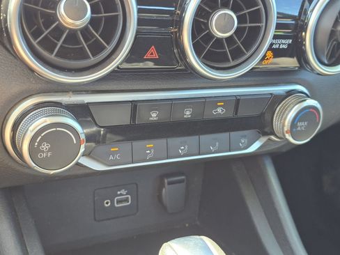 Used 2022 Nissan Sentra S FWD image 7