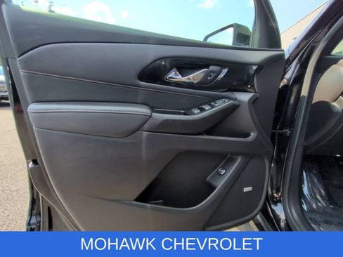 Certified 2023 Chevrolet Traverse RS AWD/4WD image 23