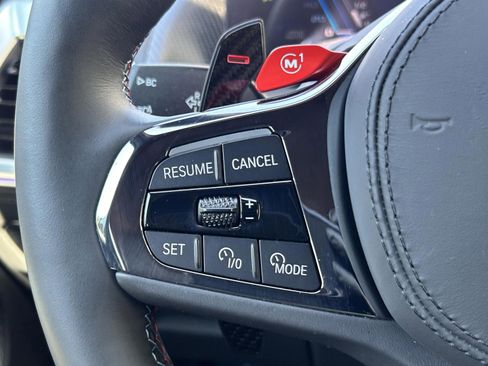Used 2025 BMW XM image 9