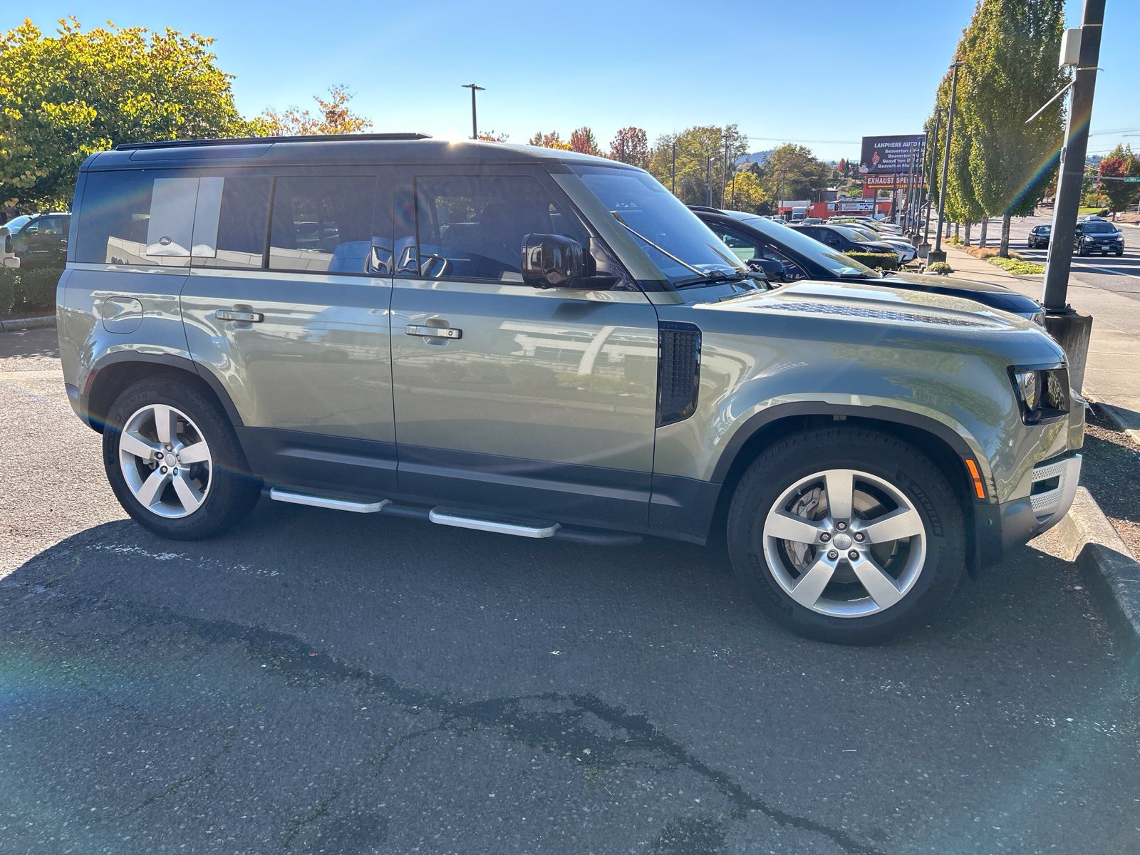 Used 2020 Land Rover Defender 110 First Edition AWD/4WD image 4