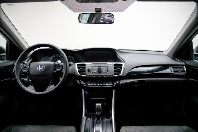 Used 2017 Honda Accord LX image 18