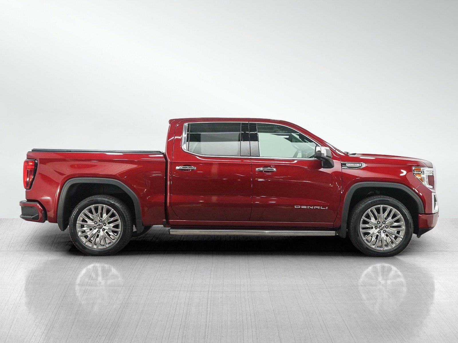 Used 2019 GMC Sierra 1500 Denali w/ Denali Ultimate Package AWD/4WD image 6