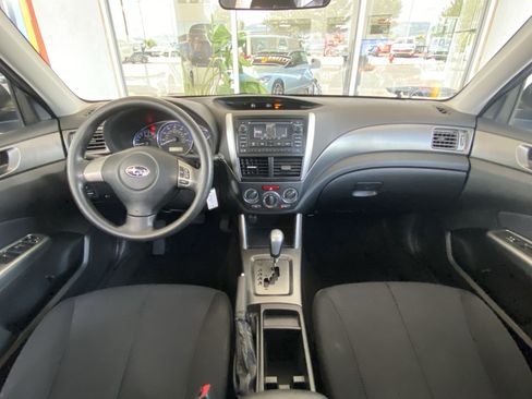 Used 2011 Subaru Forester 2.5X w/ Alloy Wheel Value Pkg AWD/4WD image 16