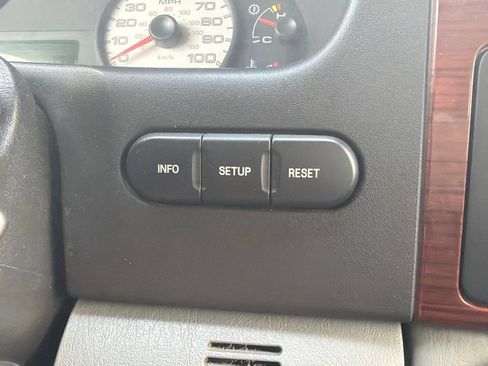 Used 2006 Ford F350 Lariat RWD image 44