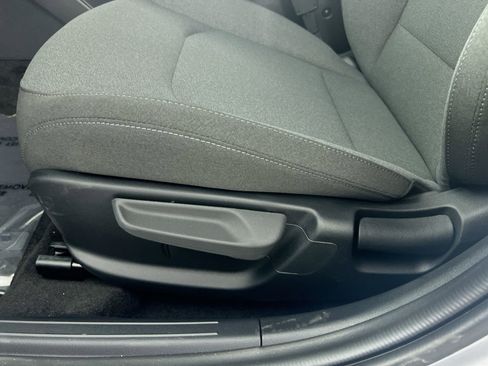 New 2025 Kia K4 LXS image 15