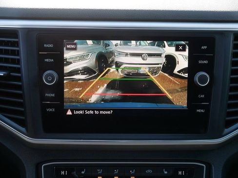 Used 2019 Volkswagen Atlas SE w/ Towing Package image 33