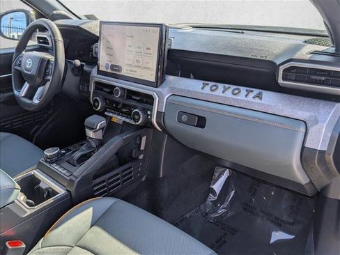 Used 2025 Toyota Tacoma 4x4 Double Cab Hybrid w/ Tow Tech Package image 22