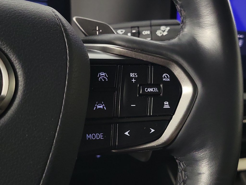 Used 2024 Lexus GX 550 w/ Accessory Package (Z1) AWD/4WD image 28