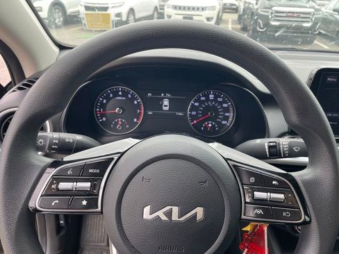 Certified 2023 Kia Forte LX FWD image 12