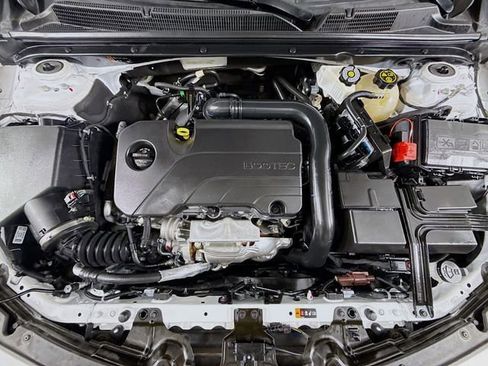 Used 2023 Chevrolet Malibu LS FWD image 27