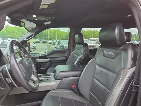 Used 2019 Ford F150 Raptor w/ Equipment Group 802A Luxury image 12