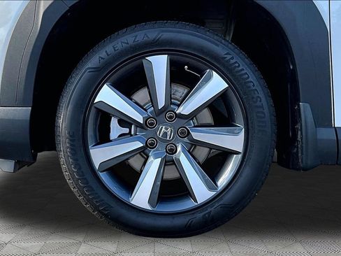 Used 2024 Honda Pilot Elite image 25
