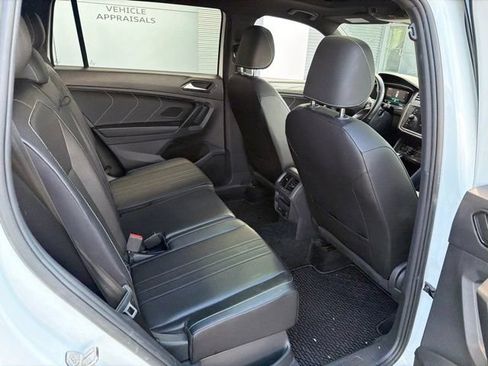 Used 2023 Volkswagen Tiguan SE R-Line AWD/4WD image 11