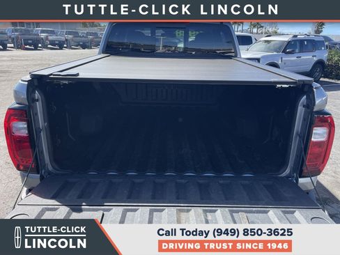 Used 2024 GMC Canyon AT4 AWD/4WD image 35