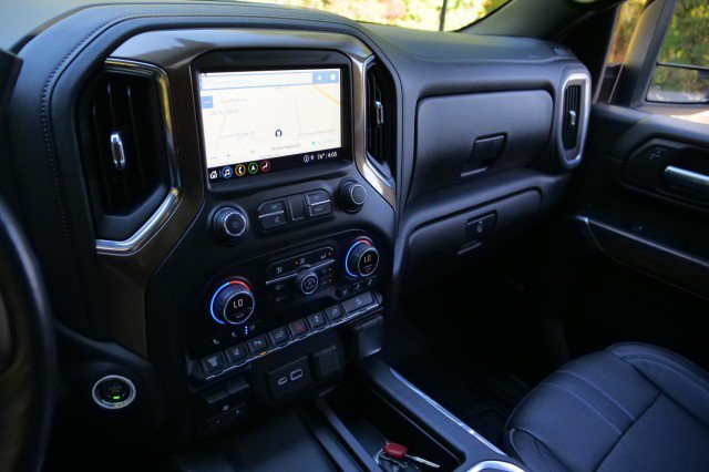 Used 2021 Chevrolet Silverado 3500 High Country w/ Z71 Off-Road Package AWD/4WD image 11