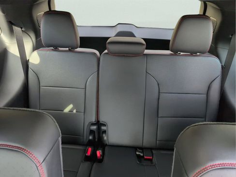 New 2026 Chevrolet Traverse RS w/ LPO, Floor Liner Package image 14