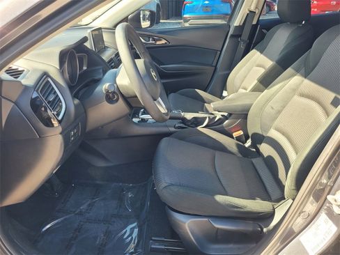 Used 2016 MAZDA MAZDA3 i Sport w/ Preferred Equipment Package image 3