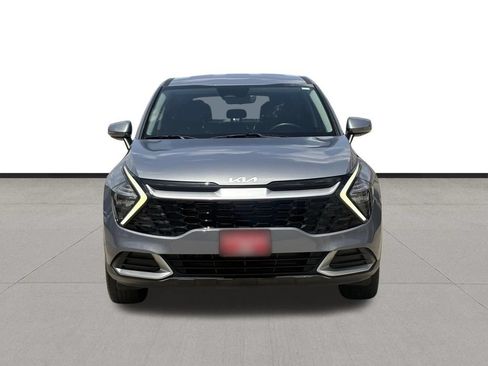 Used 2023 Kia Sportage EX FWD image 2