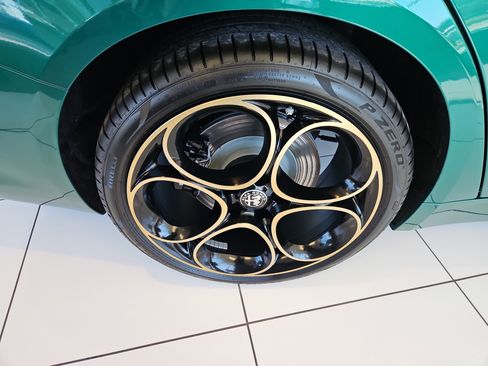 New 2025 Alfa Romeo Giulia w/ Driving Assist Package image 5