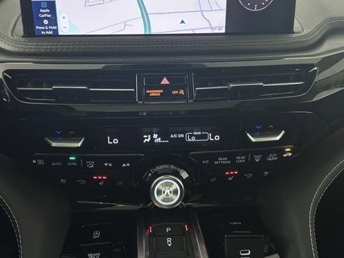 Certified 2025 Acura MDX w/ Advance Package image 18