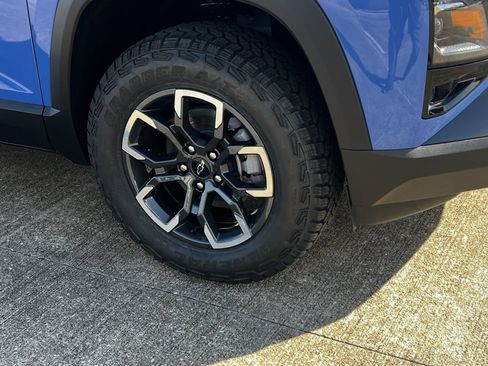 New 2026 Chevrolet Equinox ACTIV w/ Safety and Technology Package image 50