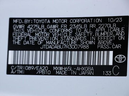 Used 2024 Toyota Prius XLE image 31